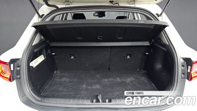 Kia Stonic Diesel 1.6 Prestige 2019 — фото 20