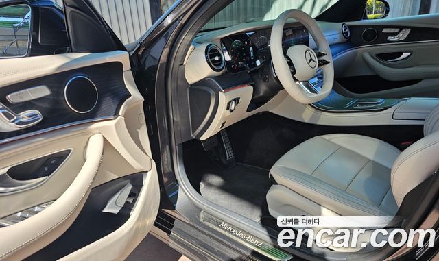 Mercedes-Benz E-Class (W213) E220d 4MATIC AMG Line