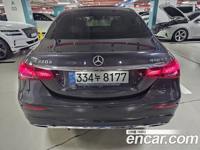Mercedes-Benz E-Class (W213) E220d 4MATIC AMG Line 2021 — фото 16