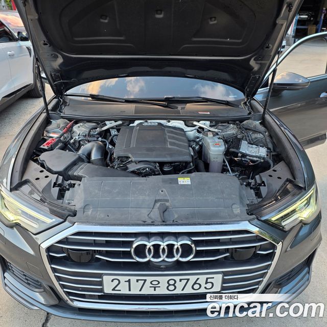 Audi A6 (C8) 45 TFSI Premium 2021 — фото 23