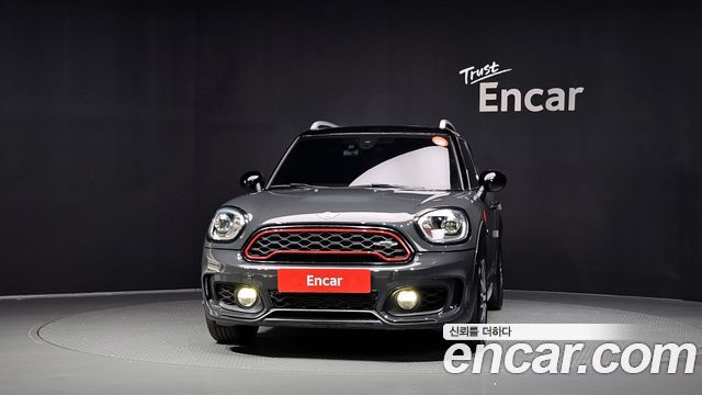 MINI Cooper SD Countryman ALL4 2nd 2019 — фото 3