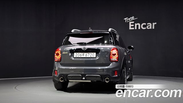 MINI Cooper SD Countryman ALL4 2nd 2019 — фото 4