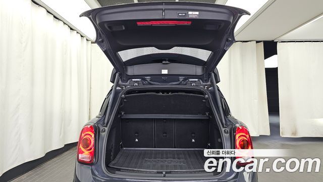MINI Cooper SD Countryman ALL4 2nd 2019 — фото 20