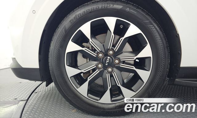 Kia Carnival (IV) Diesel 9-Seater Signature 2023 — фото 5