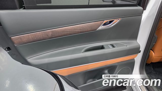 Genesis GV80 2.5T Gasoline AWD 2026 — фото 25