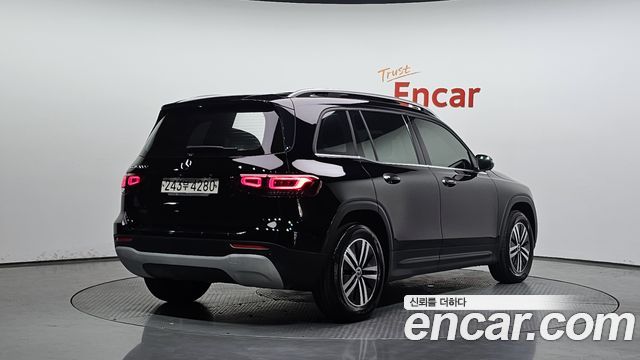 Mercedes-Benz GLB-Class (X247) GLB200 d 2021 — фото 2