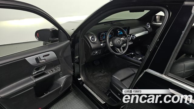 Mercedes-Benz GLB-Class (X247) GLB200 d 2021 — фото 11