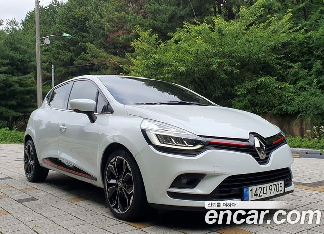Renault Korea Clio Intens 2018 — фото 4