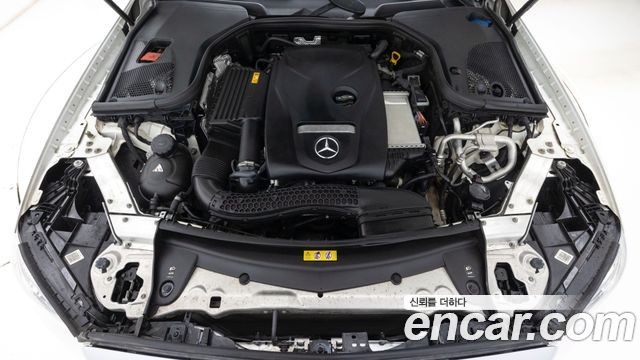 Mercedes-Benz E-Class (W213) E300 4MATIC Exclusive 2019 — фото 6