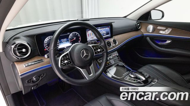 Mercedes-Benz E-Class (W213) E300 4MATIC Exclusive 2019 — фото 17