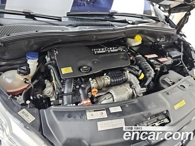 Peugeot 208 1.6 BlueHDi GT Line 5door 2018 — фото 6