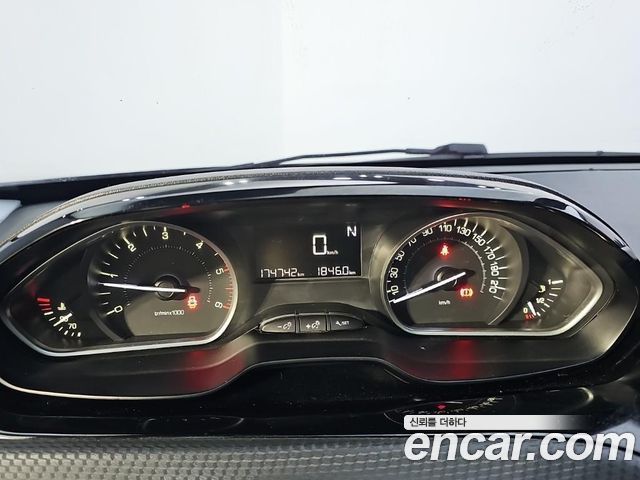Peugeot 208 1.6 BlueHDi GT Line 5door 2018 — фото 8