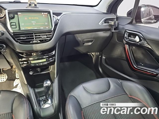Peugeot 208 1.6 BlueHDi GT Line 5door 2018 — фото 15