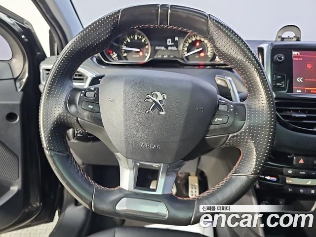 Peugeot 208 1.6 BlueHDi GT Line 5door 2018 — фото 23