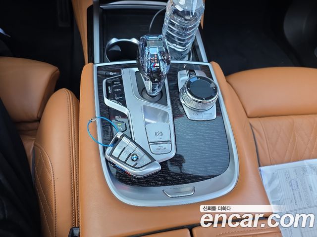 BMW 7 Series (G11) 745Le iPerformance M Sport 2020 — фото 9