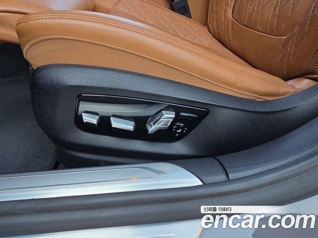 BMW 7 Series (G11) 745Le iPerformance M Sport 2020 — фото 10