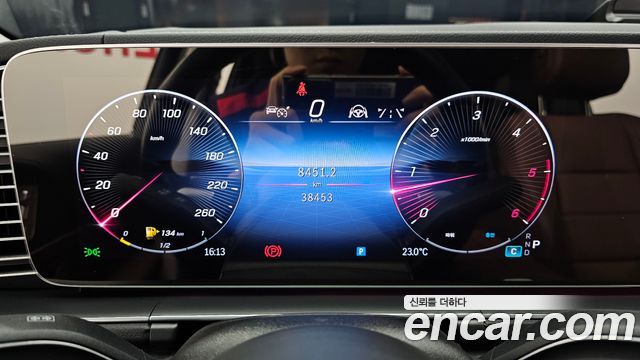 Mercedes-Benz GLE-Class (W167) GLE300d 4MATIC 2025 — фото 8