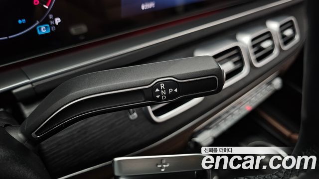 Mercedes-Benz GLE-Class (W167) GLE300d 4MATIC 2025 — фото 9