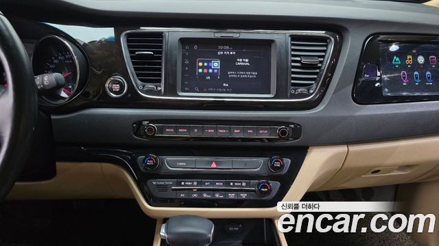 Kia Carnival 9-Seater Prstige 2019 — фото 14
