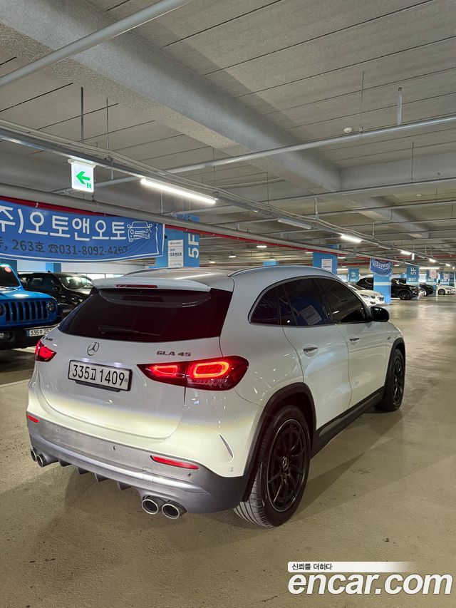 Mercedes-Benz GLA-Class (H247) GLA45 AMG 4MATIC+ 2022 — фото 2