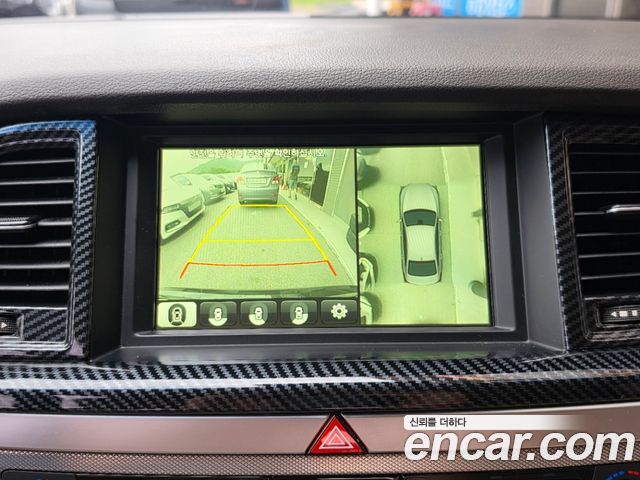 Genesis G80 2.2D AWD Premium Luxury 2018 — фото 15