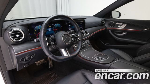Mercedes-Benz E-Class (W213) E220d 4MATIC AMG Line 2021 — фото 17