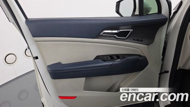 Kia Sportage Hybrid (V) Signature 2WD 2022 — фото 24