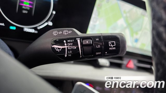 Kia Sportage Hybrid (V) Signature 2WD 2022 — фото 28