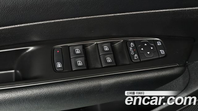 Renault Korea SM6 2.0 Prime SE 2019 — фото 12