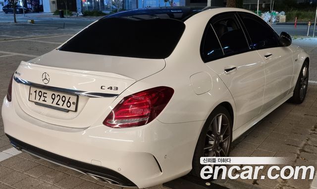 Mercedes-Benz C-Class (W205) C43 AMG 4MATIC 2018 — фото 16