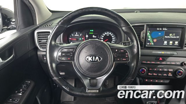 Kia Sportage (IV) Diesel 1.7 2wd Noblesse 2016 — фото 13
