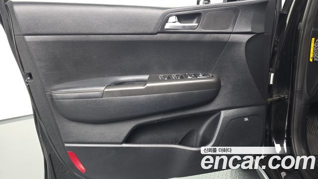 Kia Sportage (IV) Diesel 1.7 2wd Noblesse 2016 — фото 24