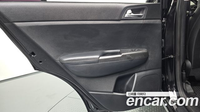 Kia Sportage (IV) Diesel 1.7 2wd Noblesse 2016 — фото 25