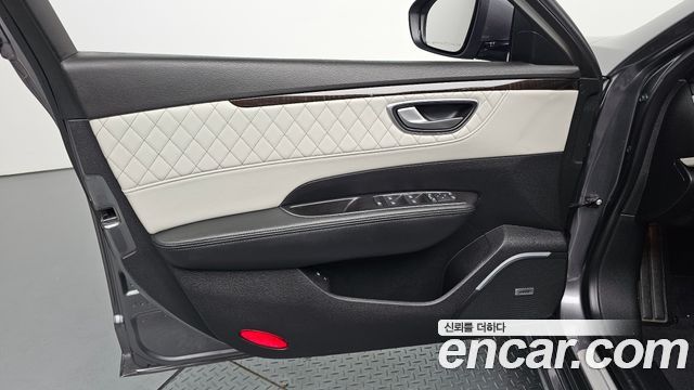 Renault Korea SM6 1.6 TCe RE 2017 — фото 24