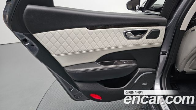 Renault Korea SM6 1.6 TCe RE 2017 — фото 25
