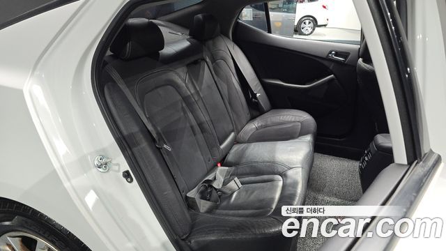 Kia K5 LPI Luxury 2011 — фото 11
