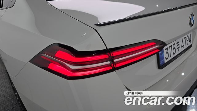 BMW 5 Series (G60) 520i M Sport 2025 — фото 23