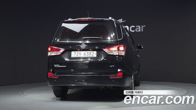 KG Mobility (SsangYong) Korando Turismo 2WD GT 11-seater 2014 — фото 4