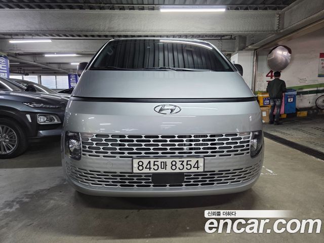 Hyundai Staria Cargo 3-Seater Smart 2023 — фото 3