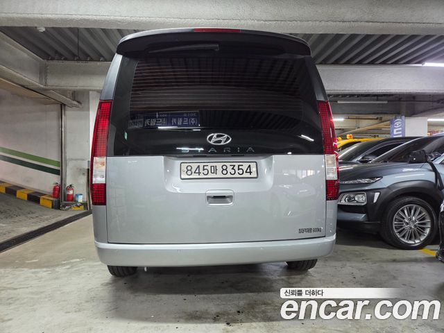 Hyundai Staria Cargo 3-Seater Smart 2023 — фото 4