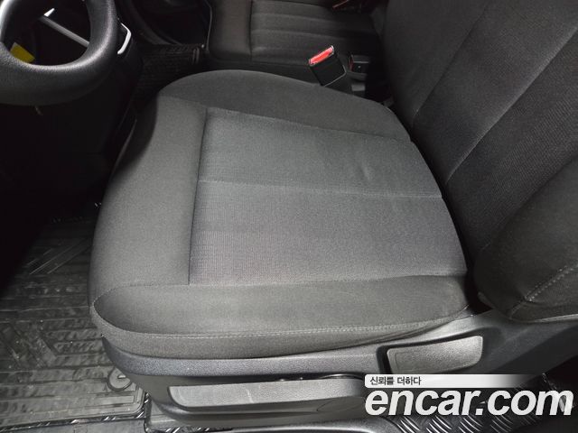 Hyundai Staria Cargo 3-Seater Smart 2023 — фото 10