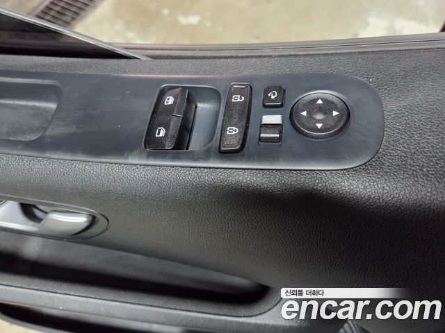 Hyundai Staria Cargo 3-Seater Smart 2023 — фото 17