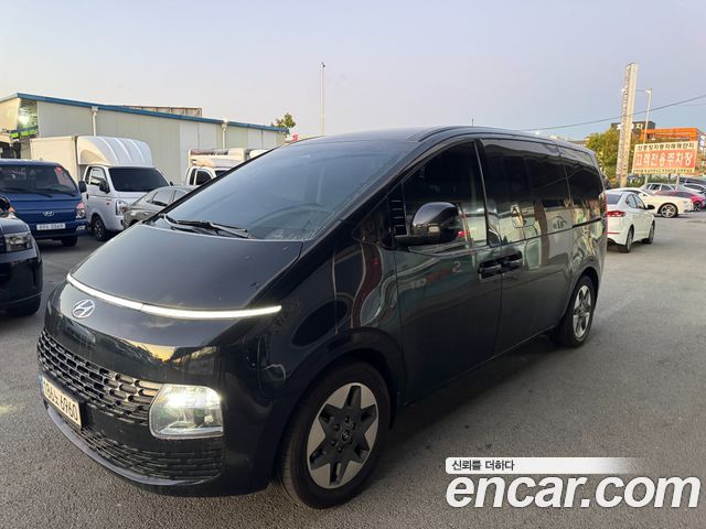 Hyundai Staria Tourer 9-Seater Modern 2023 — фото 2