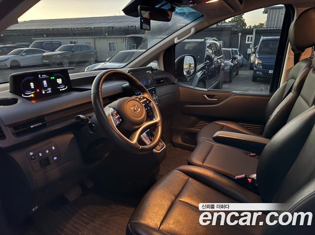 Hyundai Staria Tourer 9-Seater Modern 2023 — фото 9