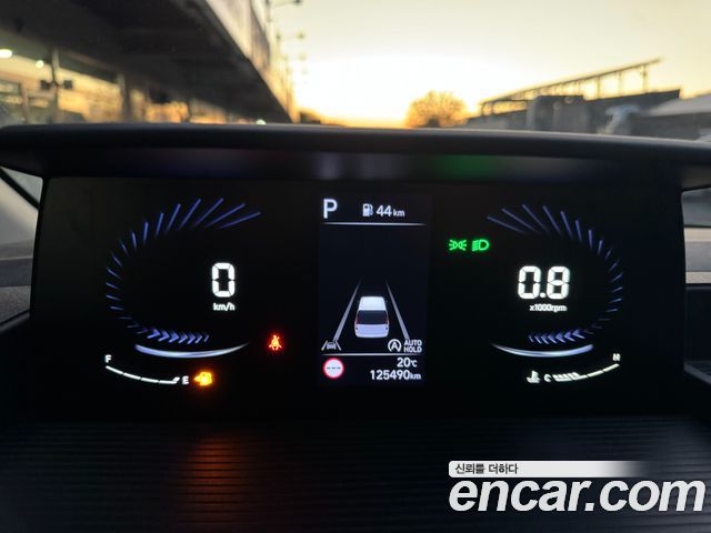 Hyundai Staria Tourer 9-Seater Modern 2023 — фото 16