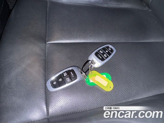 Hyundai Staria Tourer 9-Seater Modern 2023 — фото 18