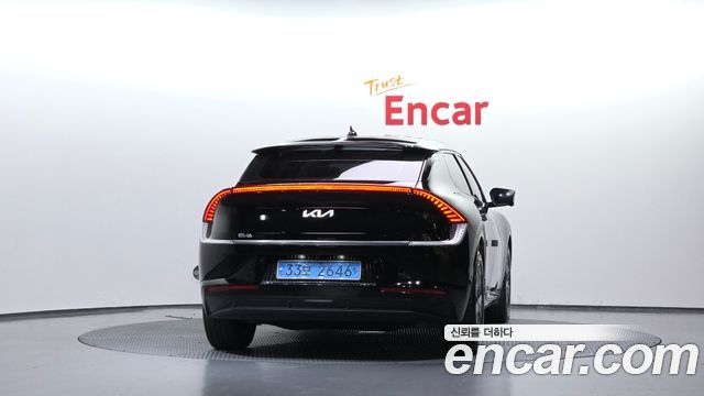 Kia EV6 Long Range 4WD Earth 2023 — фото 4