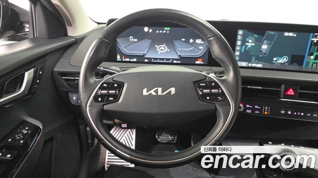 Kia EV6 Long Range 4WD Earth 2023 — фото 13