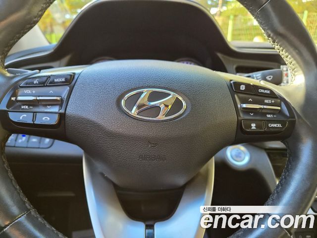 Hyundai Avante (AD) 1.6 Smart Choice 2020 — фото 19