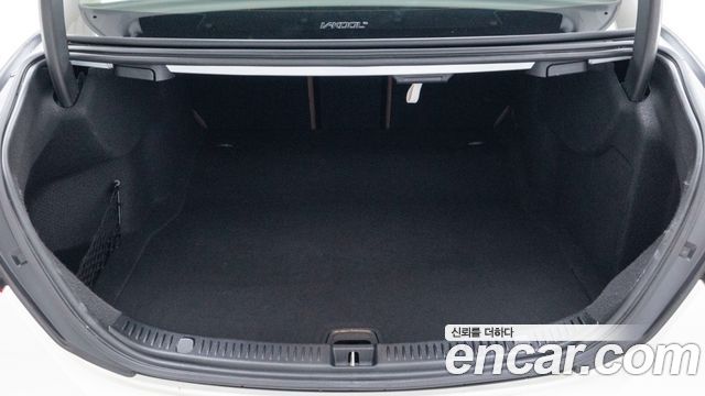 Mercedes-Benz E-Class (W213) E250 AMG Line 2023 — фото 15
